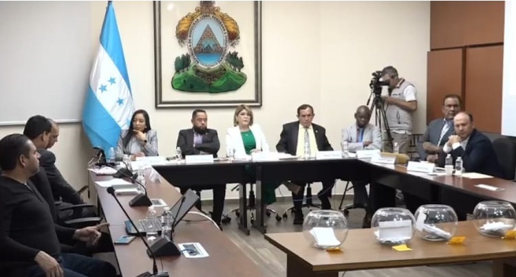 Cn Realiza Audiencias Públicas A Postulantes Al Rnp