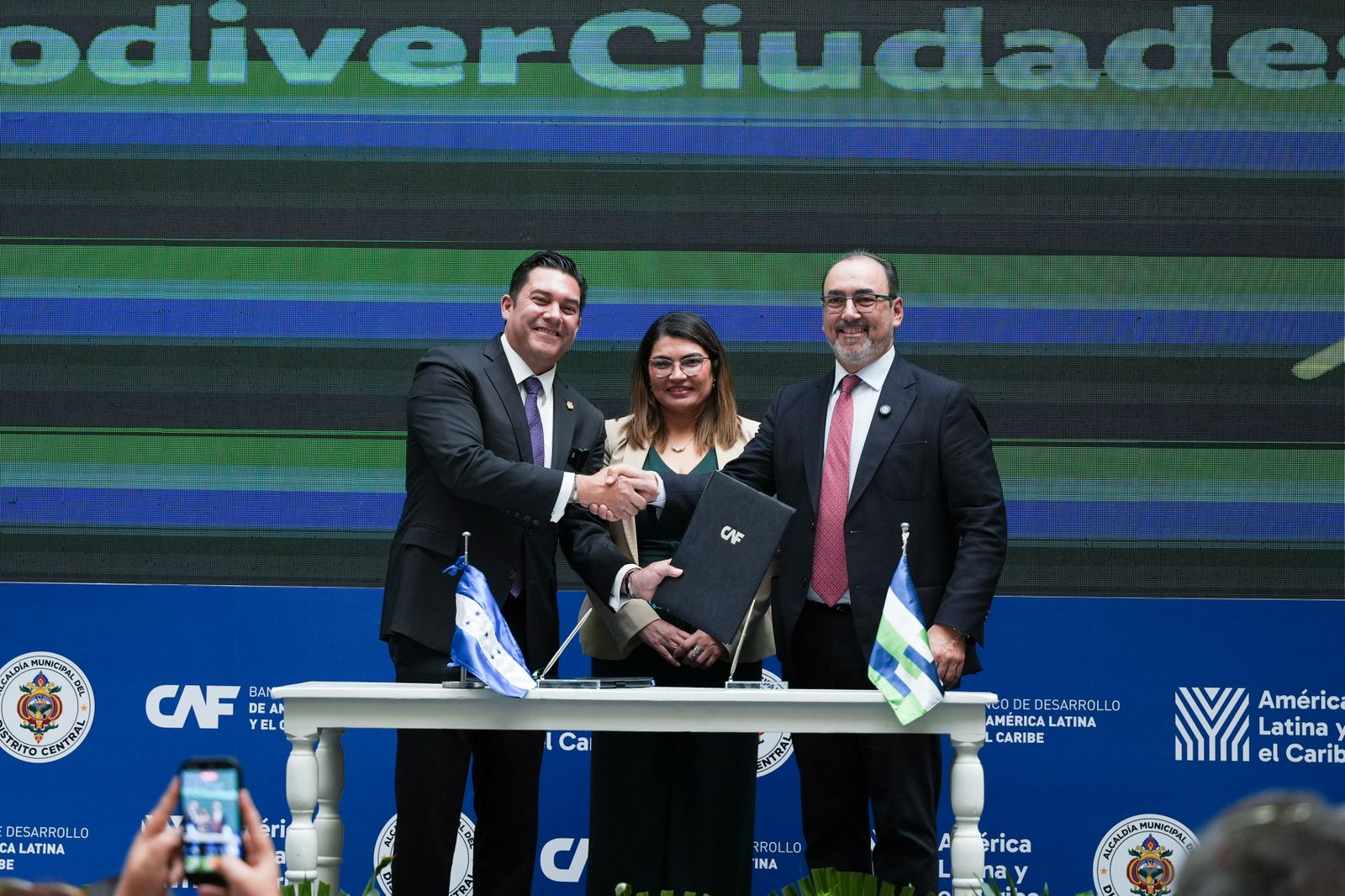 CAF presentó en Honduras el Reporte de Economía y Desarrollo RED sobre ...